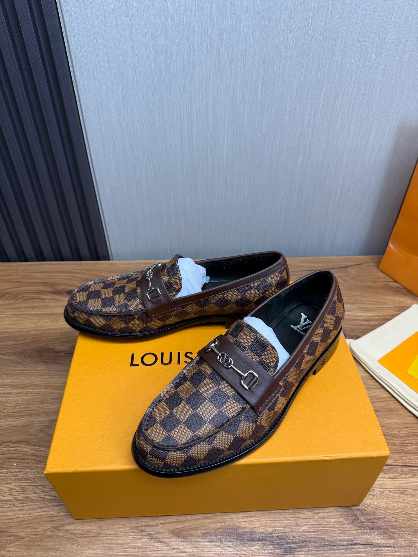 Factory 660💰 LV. Men's business casual leather shoes, all made of imported original brand leather, just to create a more comfortable wearing experience, original non-slip and wear-resistant outsole ✔️16-45 (38.45 non-returnable)